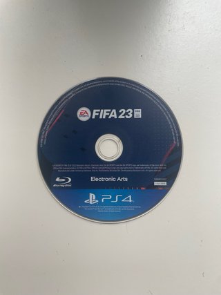PlayStation 4 1TB + 3 Giochi PS4