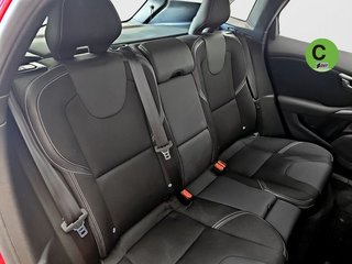Volvo V40 D3 Kinetic Auto 110 kW (150 CV)