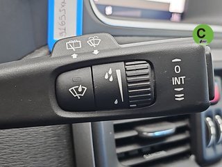 Volvo V40 D3 Kinetic Auto 110 kW (150 CV)