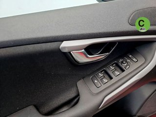 Volvo V40 D3 Kinetic Auto 110 kW (150 CV)