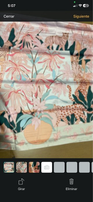 Pañuelo estampado jungla