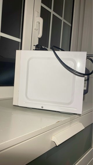 Microondas Toshiba 20L 700W Manual Blanco