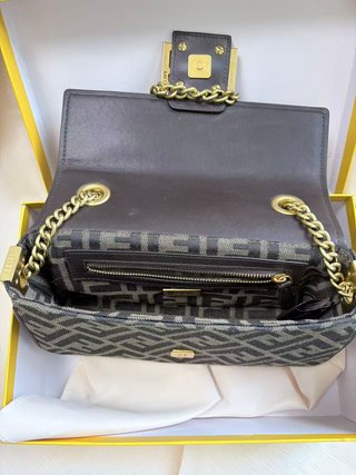 Bolso Fendi Cadena Negro Nuevo