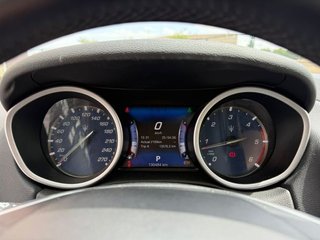 Maserati Ghibli 3.0 V6 DS 275CV RWD