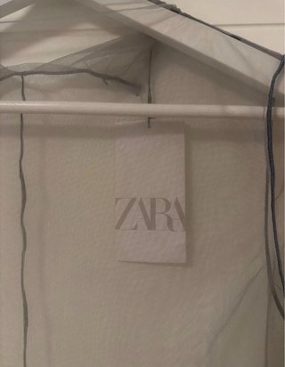 Vestido largo transparente Zara gris