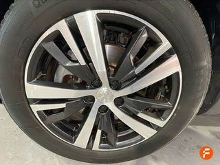 Peugeot 3008 225 e-EAT8 Allure