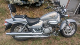 Hyosung Cruiser Plata