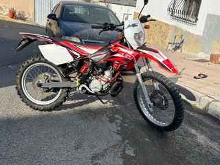 Beta RRT Enduro/Motocross Roja y Blanca