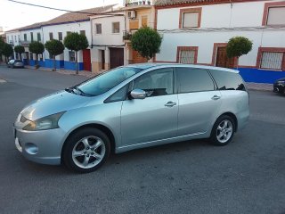 Mitsubishi Grandis 2008