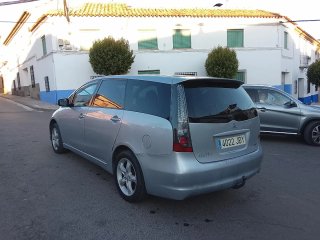 Mitsubishi Grandis 2008