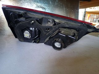 PILOTO TRASERO IZQUIERDO Nissan Qashqai (J11E)(2013->)