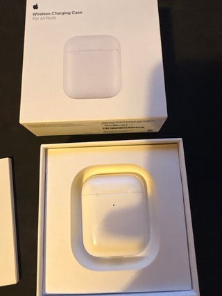 Airpods 2ª Gen Carga Inalámbrica
