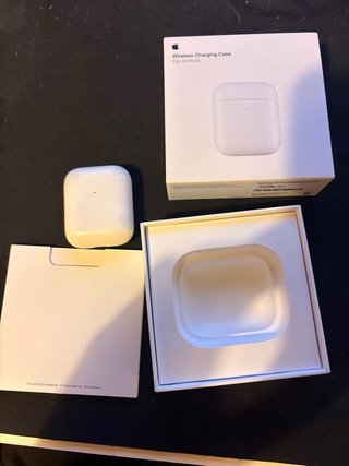 Airpods 2ª Gen Carga Inalámbrica