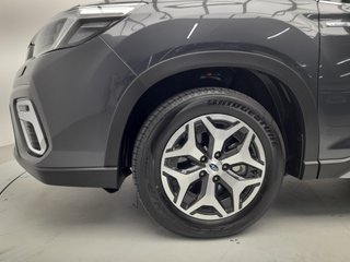 Subaru Forester 2.0i Hybrid CVT Executive Plus