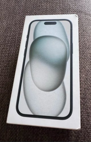 iPhone 15