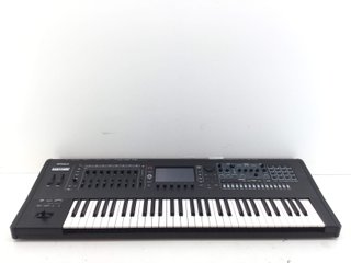 Sintetizador Roland Fantom 6 EX
