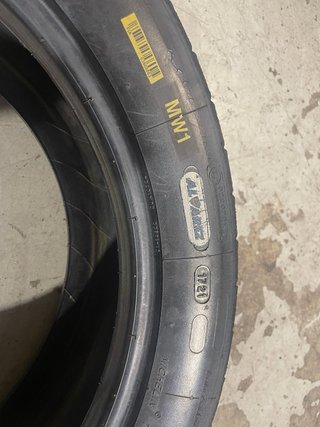2 Neumáticos Michelin 16