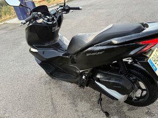 Honda PCX 125cc Negra