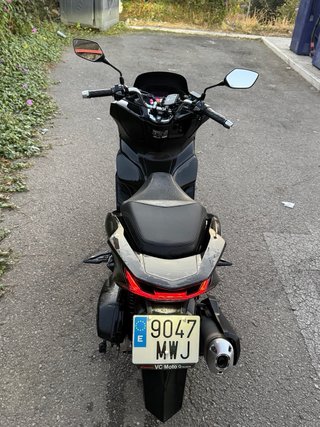 Honda PCX 125cc Negra