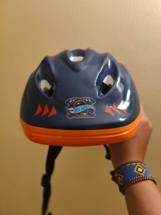 Casco Bicicleta Infantil Hot Wheels l