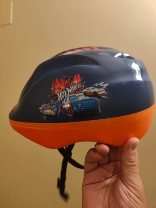Casco Bicicleta Infantil Hot Wheels l