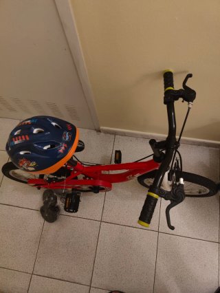 Casco Bicicleta Infantil Hot Wheels l