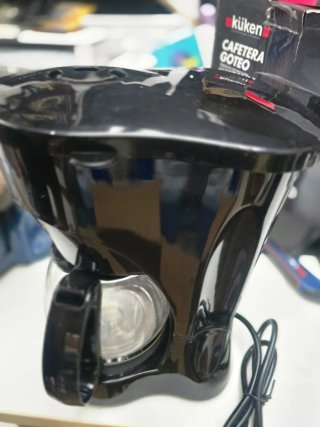 cafetera de goteo Küken tiene una potencia de 650W
