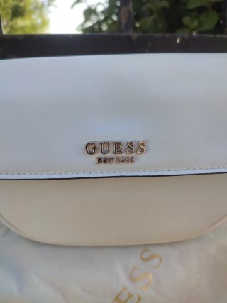 Borsa Guess bianca dettagli oro
