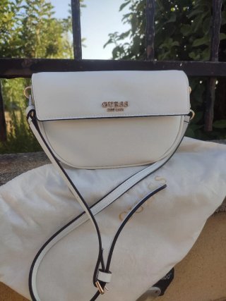 Borsa Guess bianca dettagli oro