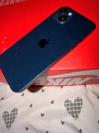 iPhone 13 Azul Marino Batería 90%