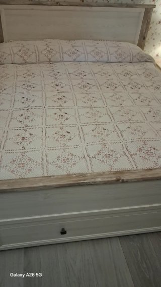 Copriletto uncinetto fatto a mano