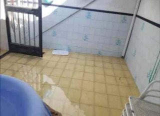 Vivienda y local comercial