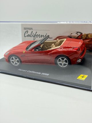 Ferrari California 2008 scala 1:43