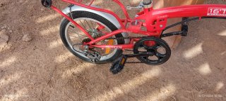 Bicicleta plegable roja 16