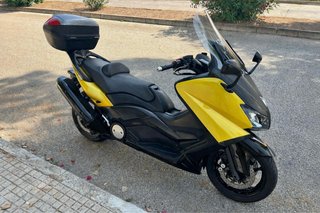 Yamaha TMAX 530 Maxi Scooter