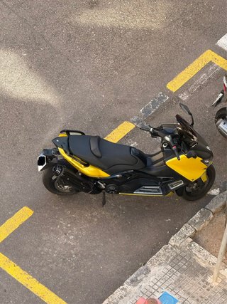Yamaha TMAX 530 Maxi Scooter
