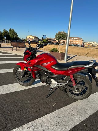 HONDA CBF 125