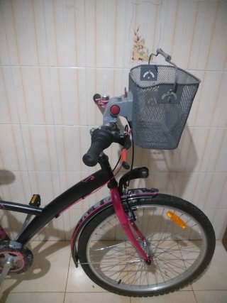 Bicicleta BITWIN, 24 pulgadas com nueva