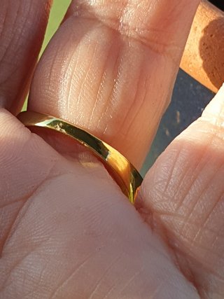 Anillo grande con brillantes y zafiro azul