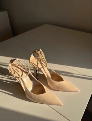 Zara Slingback Tacón 10cm Pulsera Tobillo Beige