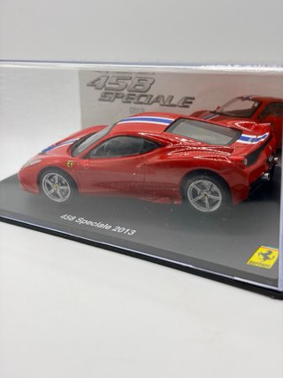Ferrari 458 Speciale 2013 1:43