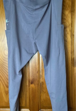 Mallas Nike Air Moradas Talla 2XL Mujer