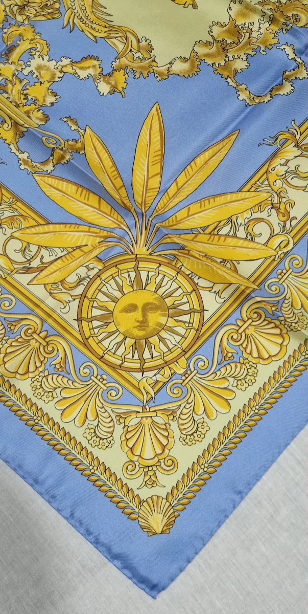 Pañuelo De Seda Sarga (Foulard) Gianni Versace.