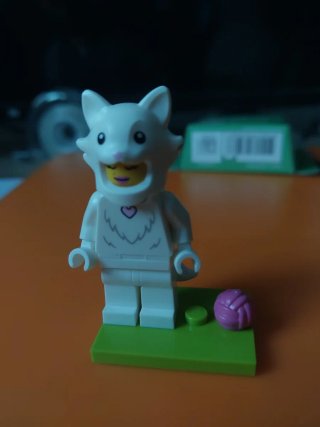 Minifigura GATO LEGO Serie 28 (71051)