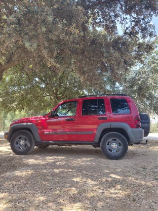Jeep Cherokee 2006