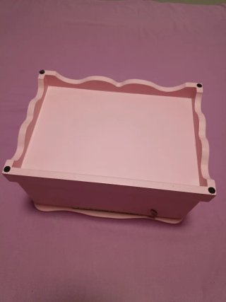 Joyero rosa con espejo y cajones