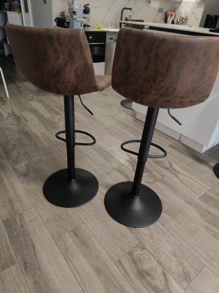 2 Taburetes Marrones Ajustables