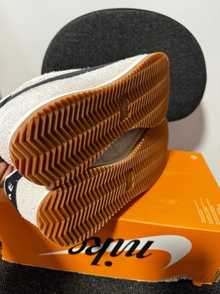 Nike Cortez Vintage Beige/Negro