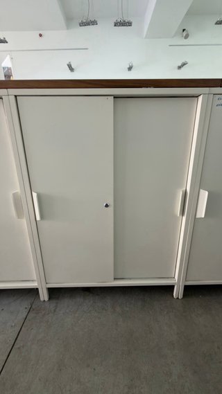 Armario Metálico Blanco Ikea