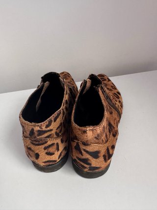 Botines Animal Print Marrones y Negros piel